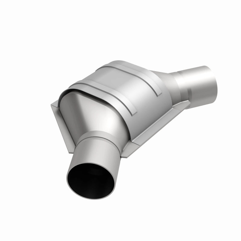 MagnaFlow Conv Univ 2.50inch Angled Inlet/Outlet Magnaflow