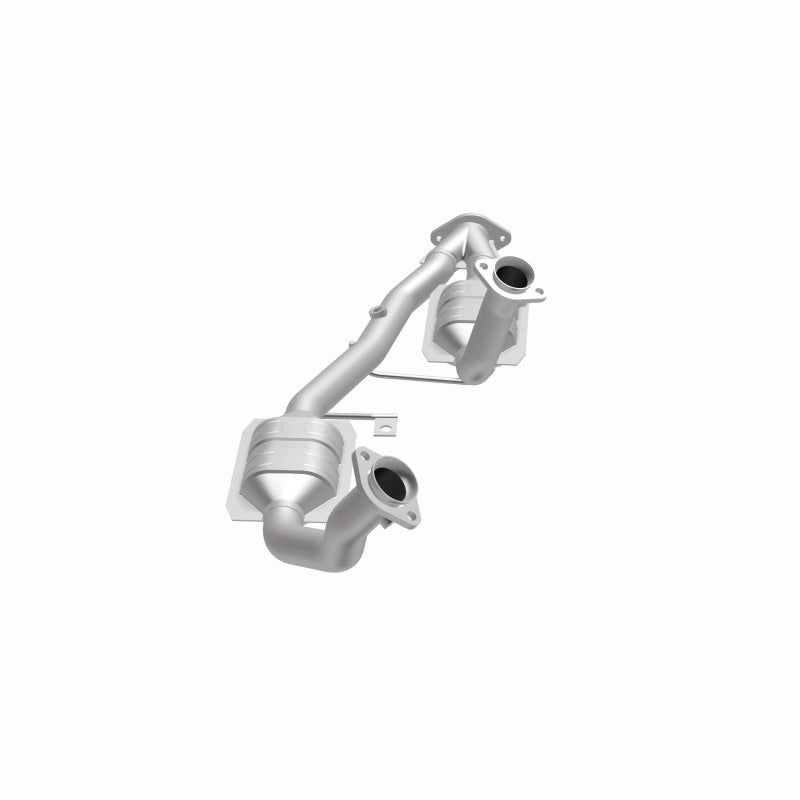 Magnaflow 95-96 Ford Windstar 3.0L Direct Fit Converter Magnaflow
