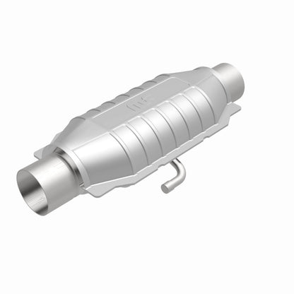 MagnaFlow Conv Universal 2.25in Inlet/Outlet Center/Center Oval Magnaflow