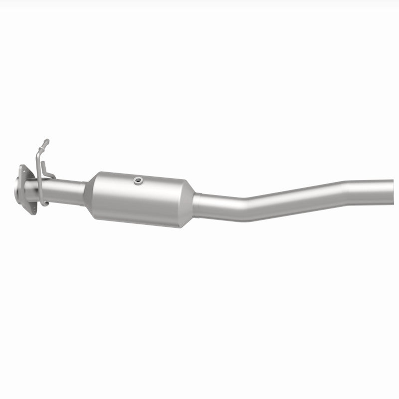 MagnaFlow 16-19 Ford F-53 V10 6.8L Underbody Direct-Fit Catalytic Converter