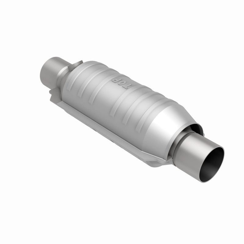 Magnaflow Conv Univ 2.25 1/O2 CA Magnaflow
