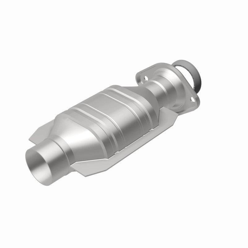 MagnaFlow Conv DF 01-03 Highlander underbody Magnaflow