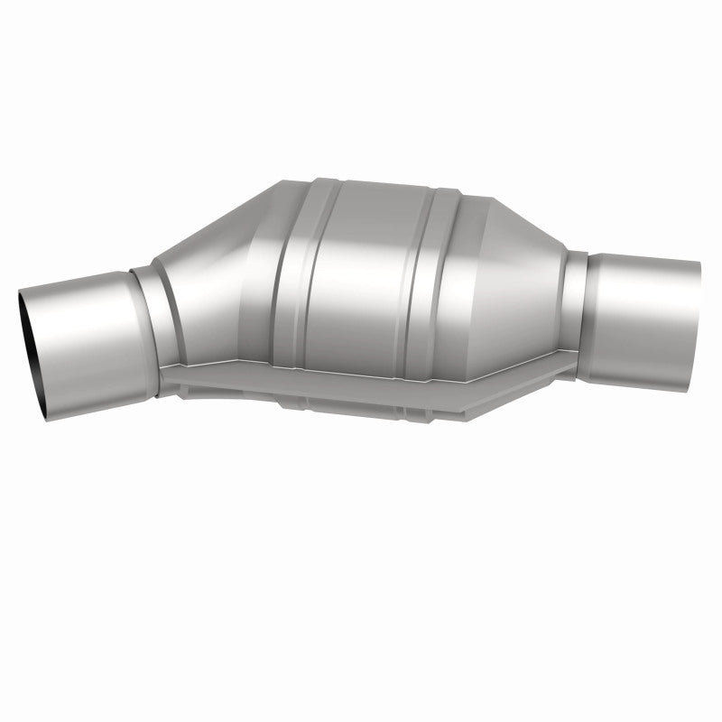 MagnaFlow Conv Univ 2.25in Inlet/Outlet Angled Offset/Center Calif OBDII Magnaflow