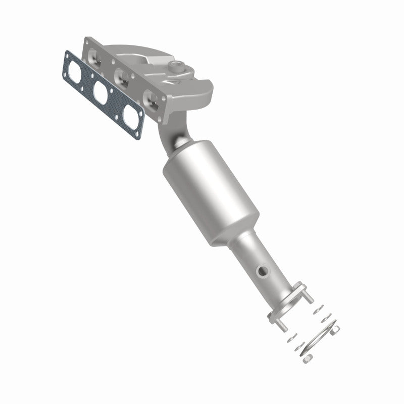 MagnaFlow Conv DF BMW 01-05 325 2.5L / 01-05 330 3.0L / 01-02 Z3 2.5L/3.0L California - Rear Magnaflow