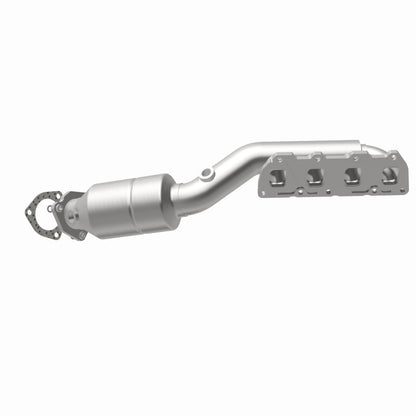 MagnaFlow Conv DF 02-04 VW Passat 4.0L Magnaflow