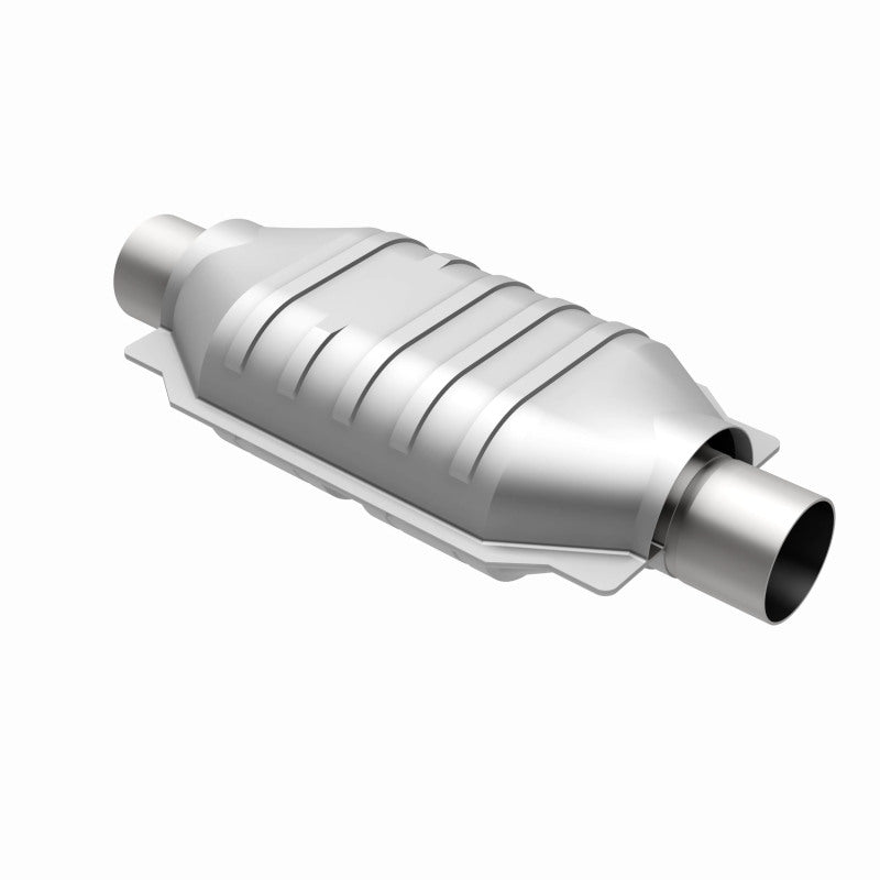 MagnaFlow Conv Univ 2.5in Inlet/Outlet Center/Center Oval 12in Body L x 7in W x 16in Overall L Magnaflow