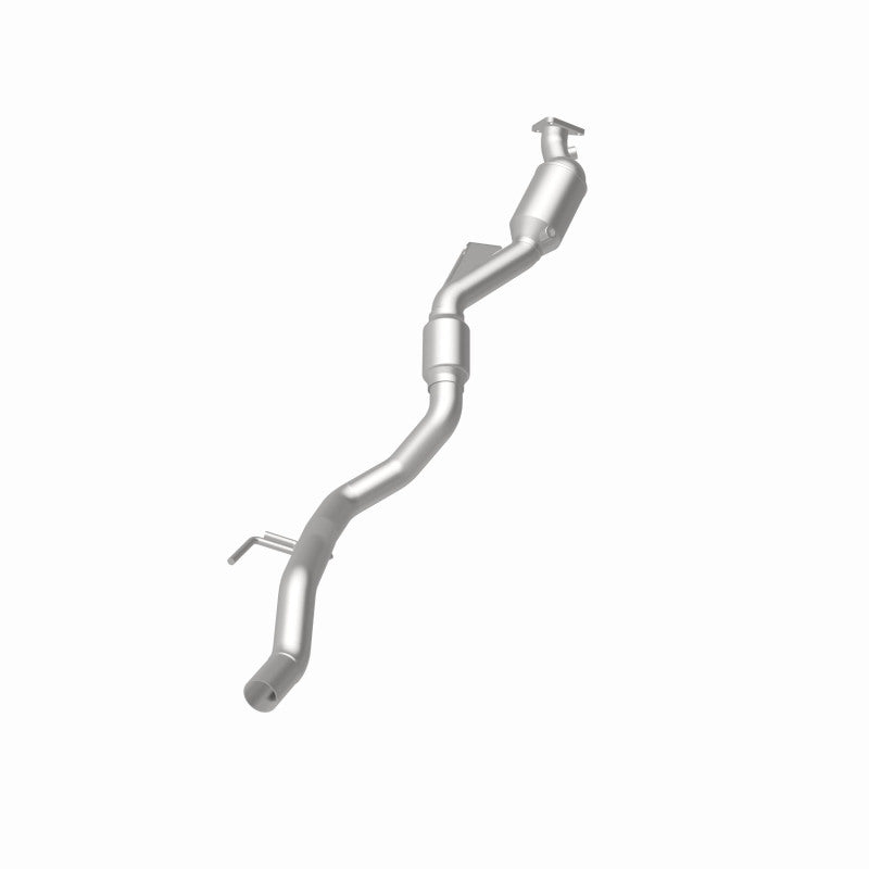 MagnaFlow 11-15 Touareg V6 3.6 Direct Fit Converter OEM Underbody Magnaflow