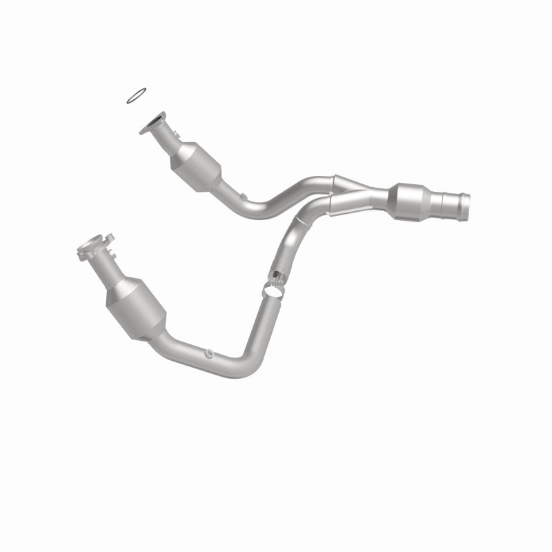 MagnaFlow Converter Direct Fit 2015 GMC Yukon XL V8 6.2L Magnaflow