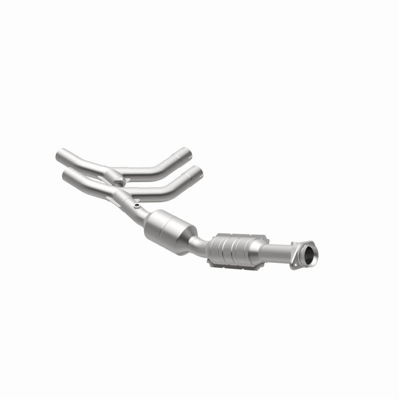 MagnaFlow Conv DF 05-07 Ford E150 4.6L Passenger Side Magnaflow