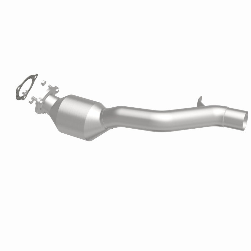 Magnaflow 10-11 Cayenne V8 4.8 OEM Underbody Direct Fit Converter Magnaflow