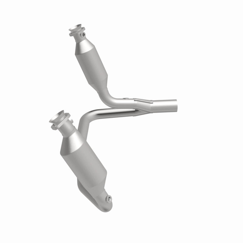 Magnaflow 2004 Dodge Dakota 3.7L Direct Fit Catalytic Converter Magnaflow