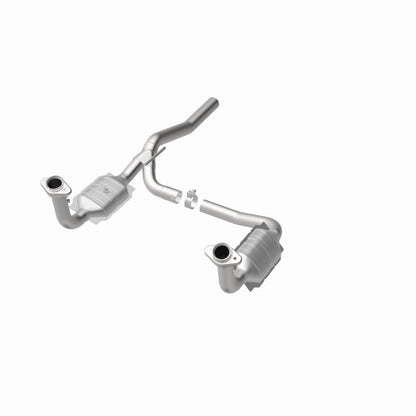 Magnaflow Conv DF 07-11 Dodge Nitro 4.0L Magnaflow