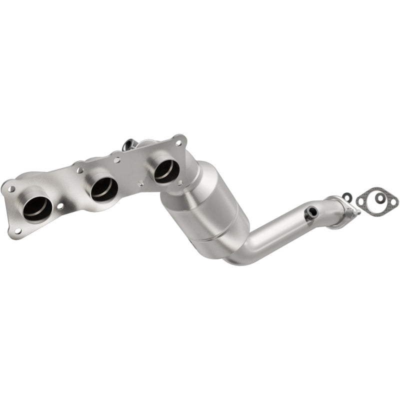 MagnaFlow Conv DF 2008-2010 BMW 528i/528i xDrive 3.0L Underbody Magnaflow