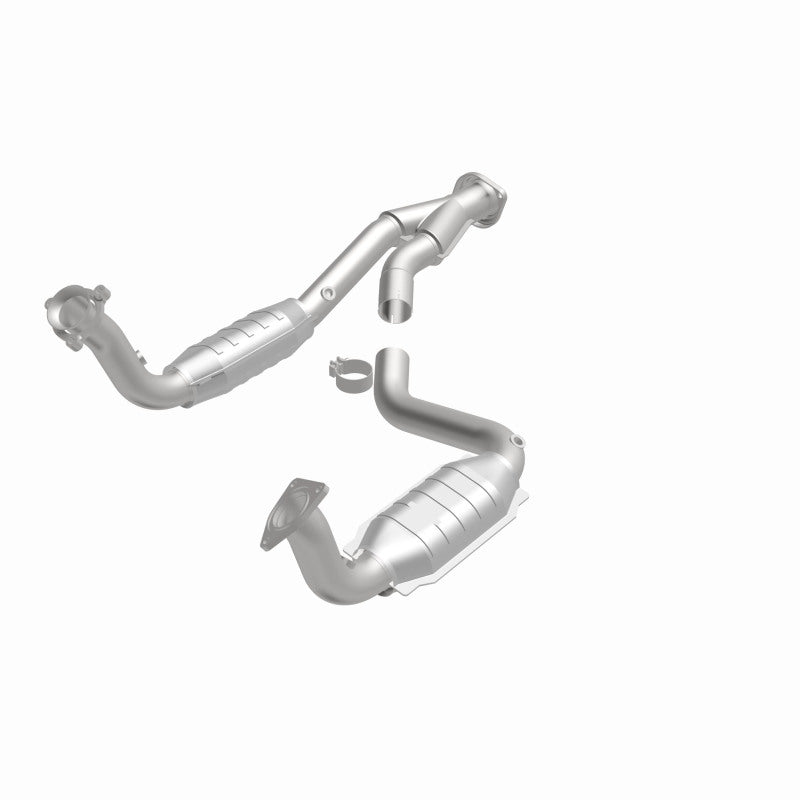 MagnaFlow Conv DF 03-06 Chevy SSR 5.3/6.0 OEM Magnaflow