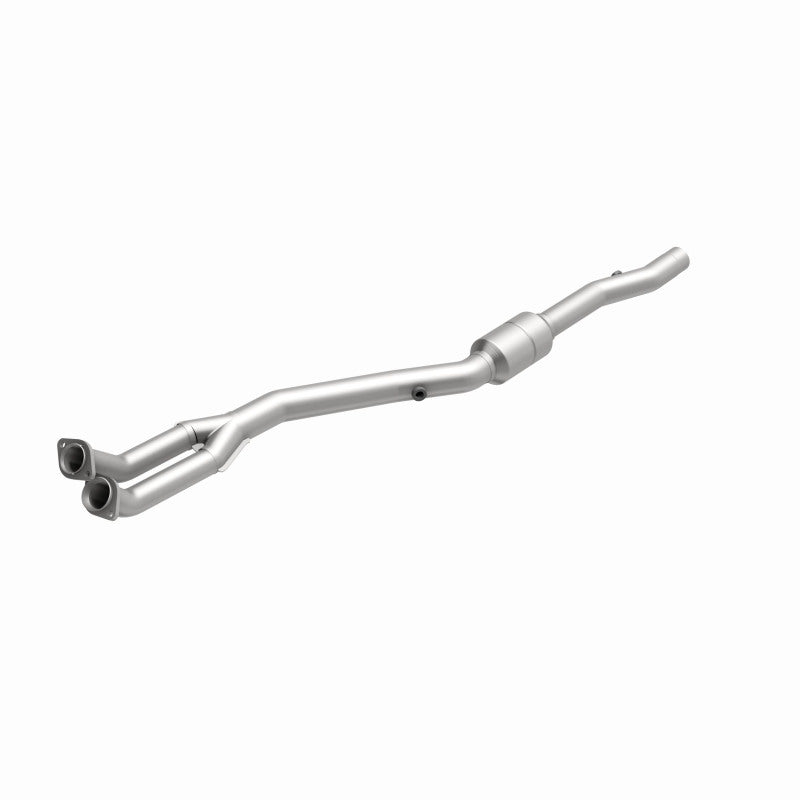 MagnaFlow Conv DF 96-97 BMW 840 4.4L Passenger Side Magnaflow