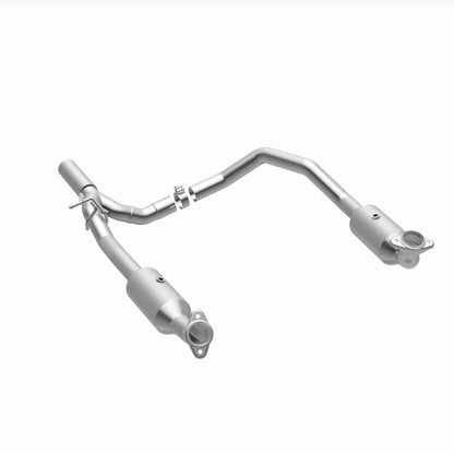Magnaflow 17-18 Ford E-350 6.8L Direct Fit Converter Magnaflow