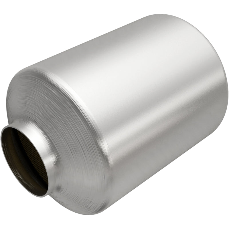 Magnaflow 2.50in. Spun CA Universal Converter Magnaflow
