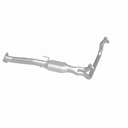Magnaflow 96-99 Chevrolet Astro 4.3L Direct Fit Converter Magnaflow