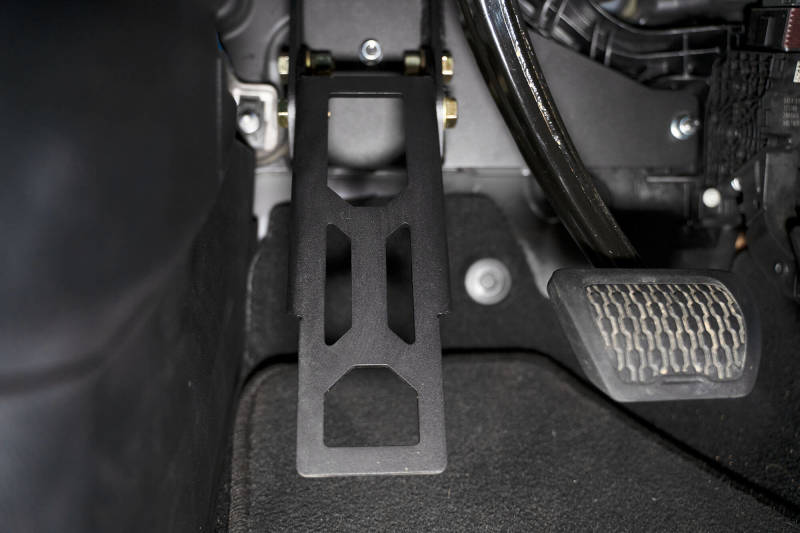 DV8 Offroad 18-20 Jeep Wrangler JL Adjustable Dead Pedal DV8 Offroad