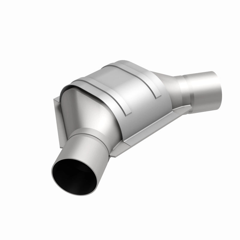 MagnaFlow Conv Univ 2.50inch Angled Inlet/Outlet Magnaflow