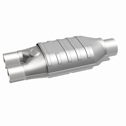 MagnaFlow Conv Univ 2/2.5 Single O2 Boss Magnaflow