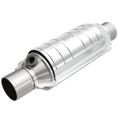 Magnaflow Conv Univ 2.25 1/O2 CA Magnaflow