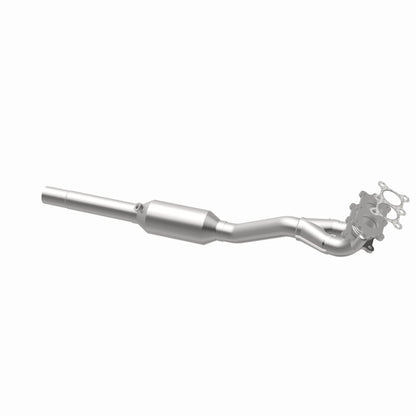 Magnaflow 2001 Volkswagen Jetta 2.0L Direct Fit Converter Magnaflow