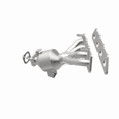 MagnaFlow Direct-Fit SS OEM Catalytic Converter 12-15 Hyundai Accent L4-1.6LGAS Magnaflow