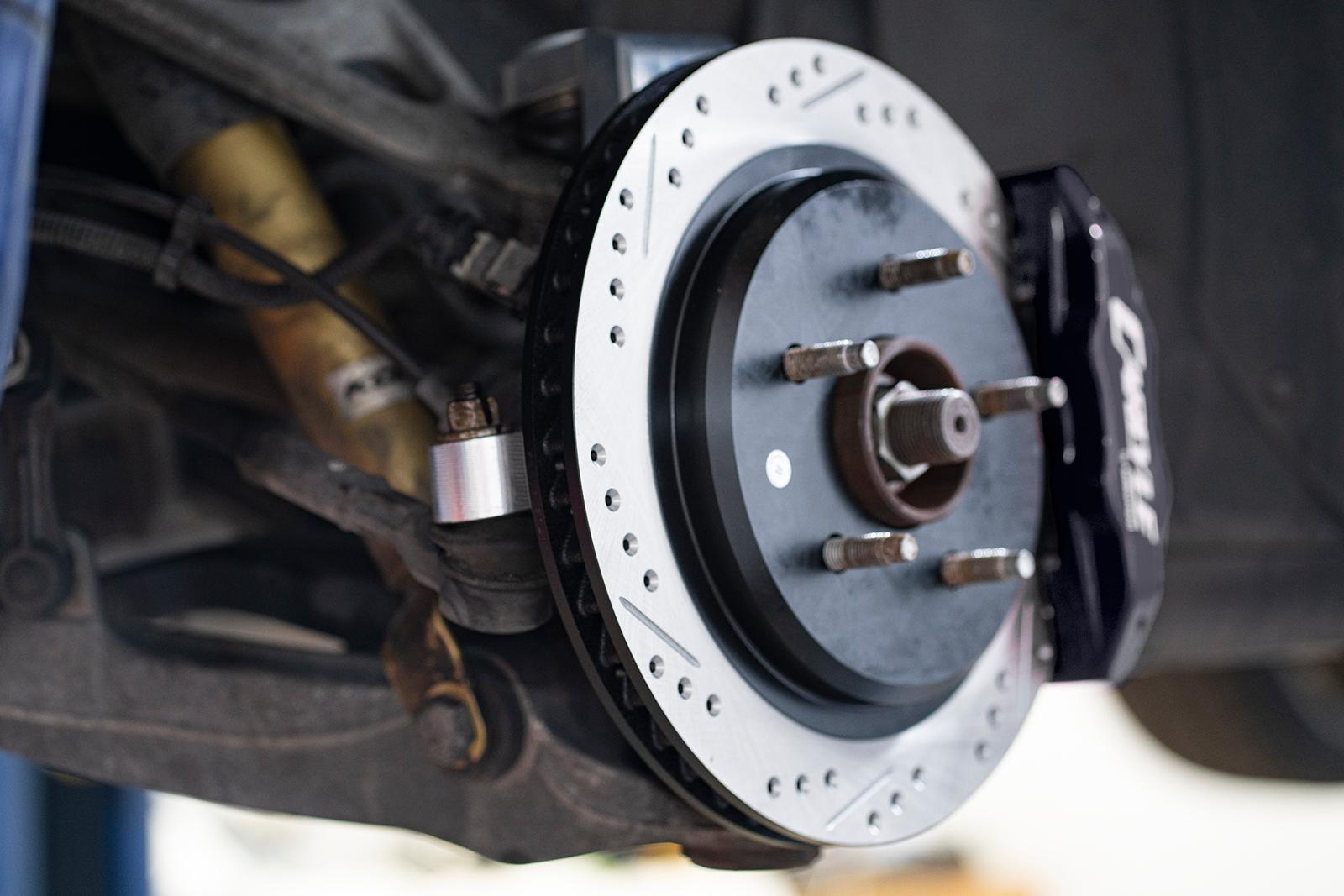 BMR DBK552 15 inch conversion brake kit with drilled slotted rotors and Wilwood calipers Corvette C5 C6