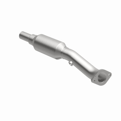 Magnaflow 09-10 Pontiac Vibe 2.4L Direct Fit Converter Magnaflow