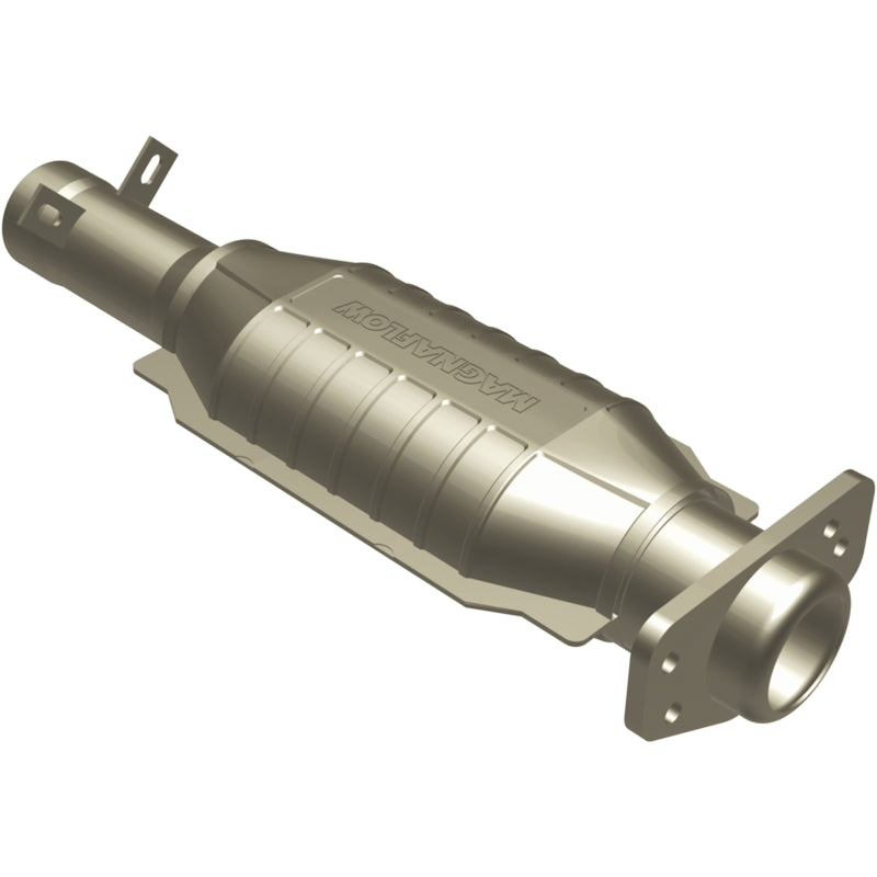 MagnaFlow Conv GM 21X6.5X4 2.5/3 23486 Magnaflow