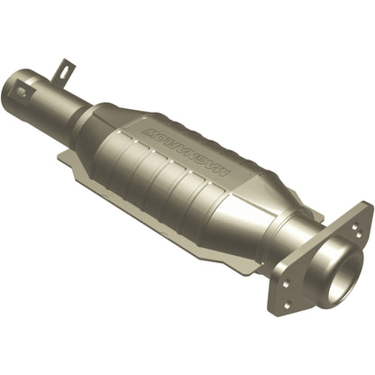 MagnaFlow Conv GM 21X6.5X4 2.5/3 23486 Magnaflow