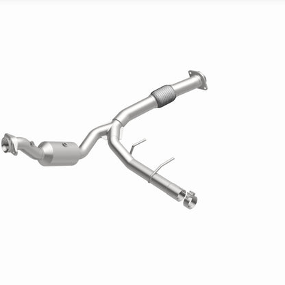 Magnaflow 18-21 Ford Expedition Right Underbody 3.5L Direct Fit Catalytic Converter Magnaflow