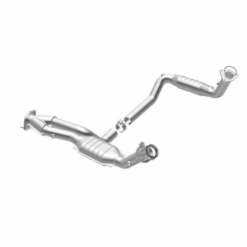 MagnaFlow Conv DF 02-06 Cadillac Truck. 8 5.3L Dual Conv. Y-Pipe Assy 2wd/Chevy Truck 99-07 Magnaflow
