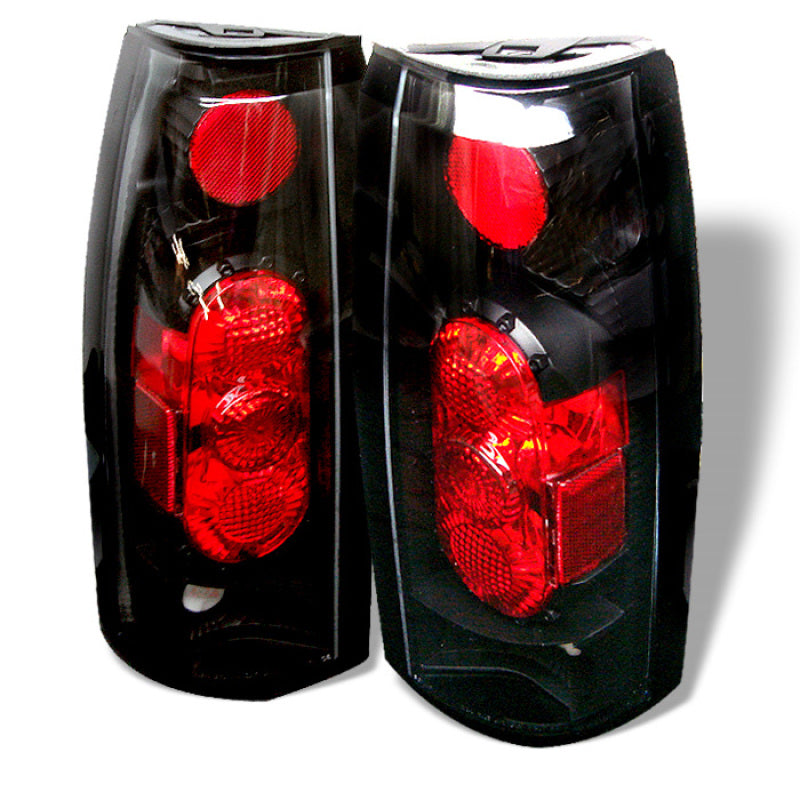 Spyder Chevy C/K Series 1500 88-98/GMC Sierra 88-98 G2 Euro Style Tail Lights Blk ALT-YD-CCK88G2-BK SPYDER