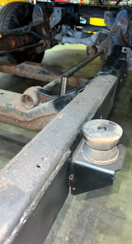 Rust Buster 2004-2012 Chevy Colorado & GMC Canyon Center Cab Body Mount