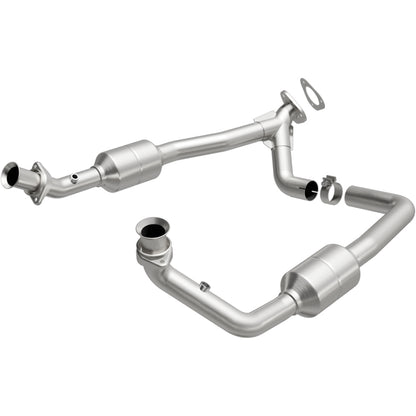 MagnaFlow Conv DF 00-03 Ford E150 5.4L Magnaflow