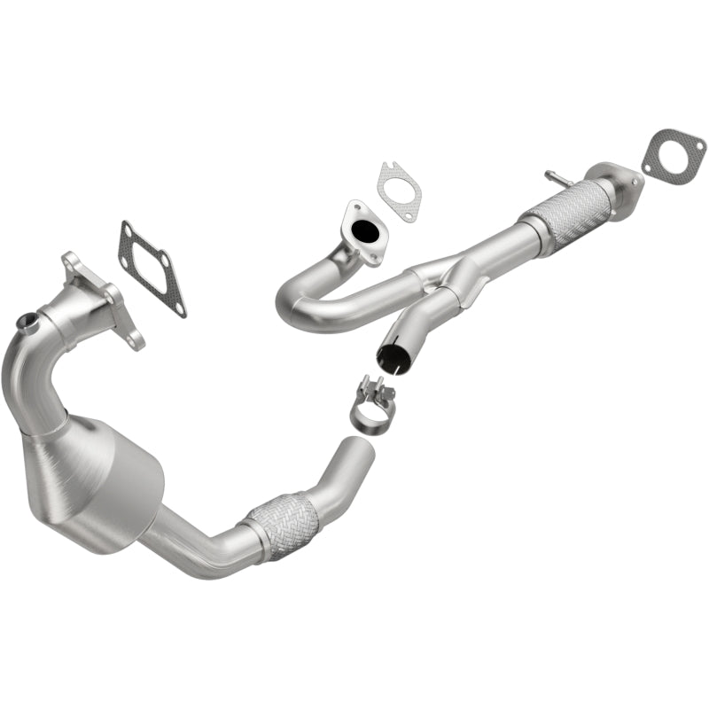 Magnaflow Conv DF 2010-2011 SRX 3 L Underbody Magnaflow