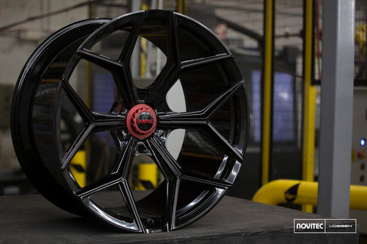 Vossen x Novitec NL4-5L 20x9 ET:36 Gloss Black Lamborghini Huracan Front Wheel