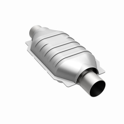 MagnaFlow Conv Univ 2.5in Inlet/Outlet Center/Center Oval 12in Body L x 7in W x 16in Overall L Magnaflow