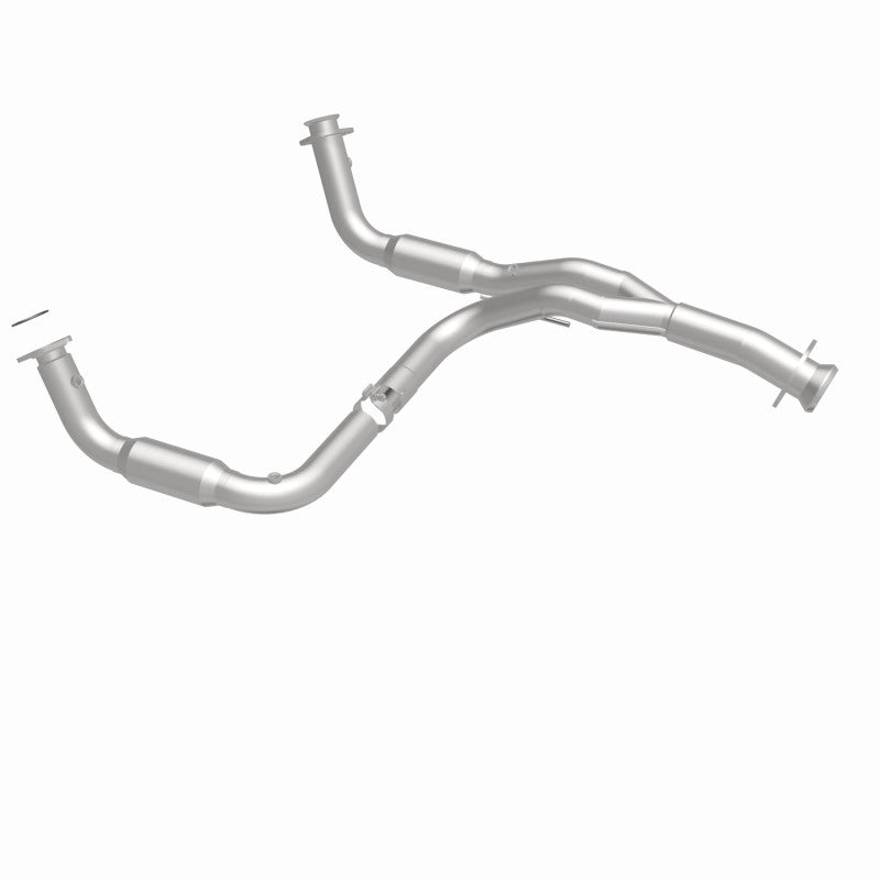 Magnaflow 07-10 GMC Sierra 2500 HD 6.0L Direct Fit Converter Magnaflow