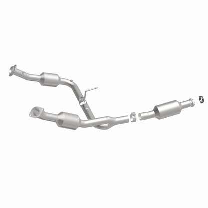 Magnaflow 04-05 Ford Explorer 4.6L Direct Fit Converter Magnaflow