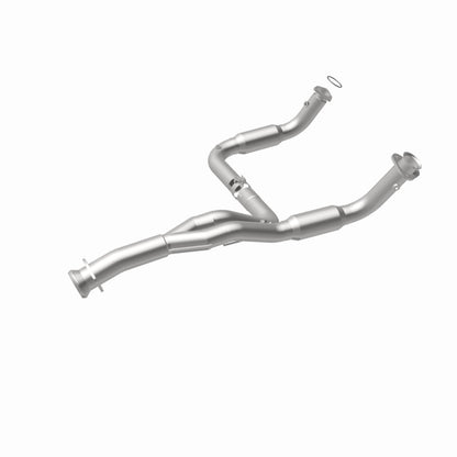 Magnaflow California Direct Fit Converter 07-10 Chevrolet Silverado 2500 HD 6.0L Magnaflow
