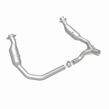 Load image into Gallery viewer, MagnaFlow Conv Direct Fit 06-07 Ram 1500 4.7L Underbody