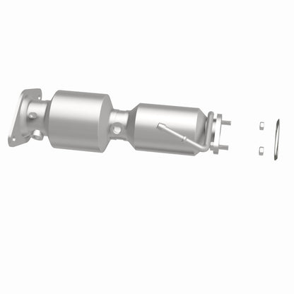 MagnaFlow Conv DF 13-15 Hyundai Veloster 1.6L Underbody Magnaflow