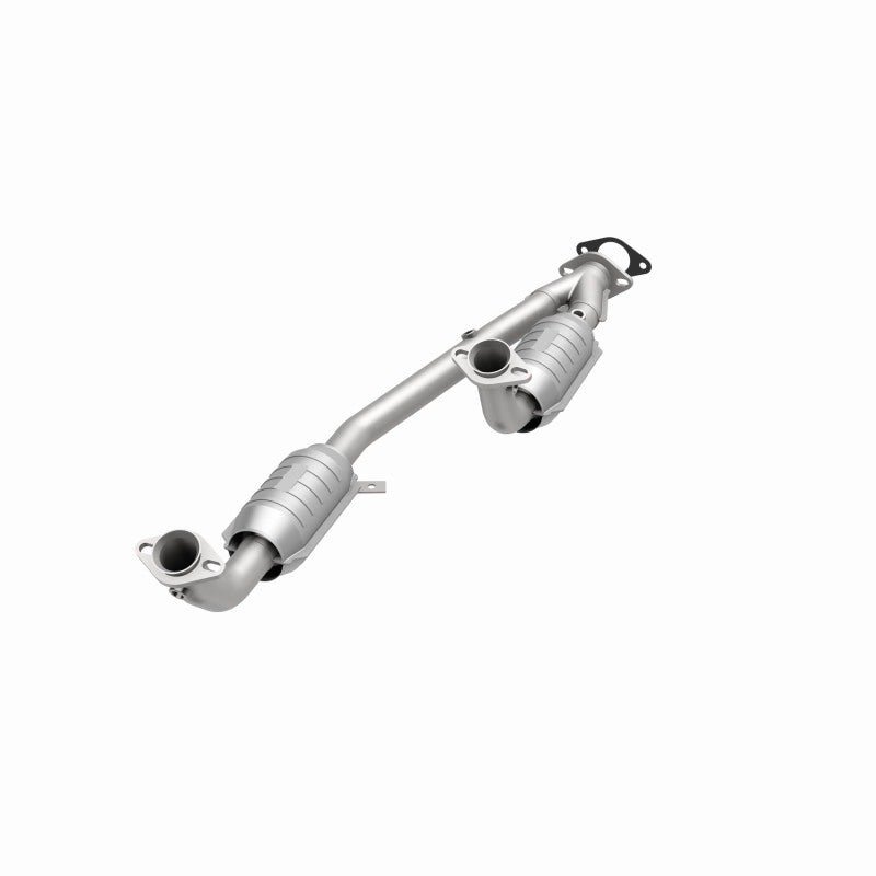 Magnaflow 95-97 Ford Windstar 3.8L Direct Fit Converter Magnaflow