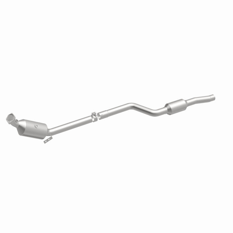 Magnaflow 2011 C300 V6 3 OEM Underbody Direct Fit Converter Magnaflow