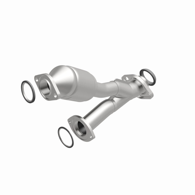 MagnaFlow Conv DF 01-03 Highlander 3L rr OEM Magnaflow