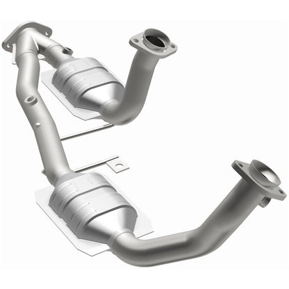 Magnaflow 95-96 Ford Windstar 3.0L Direct Fit Converter Magnaflow