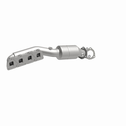 MagnaFlow Conv DF 02-04 VW Passat 4.0L Magnaflow